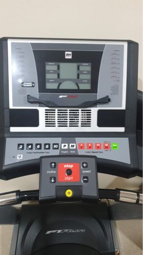 treadmill in perfect condtion