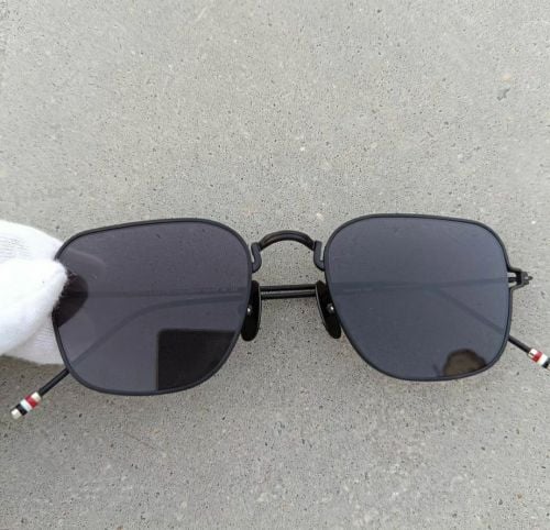 نظارات شمسية من توم براون
