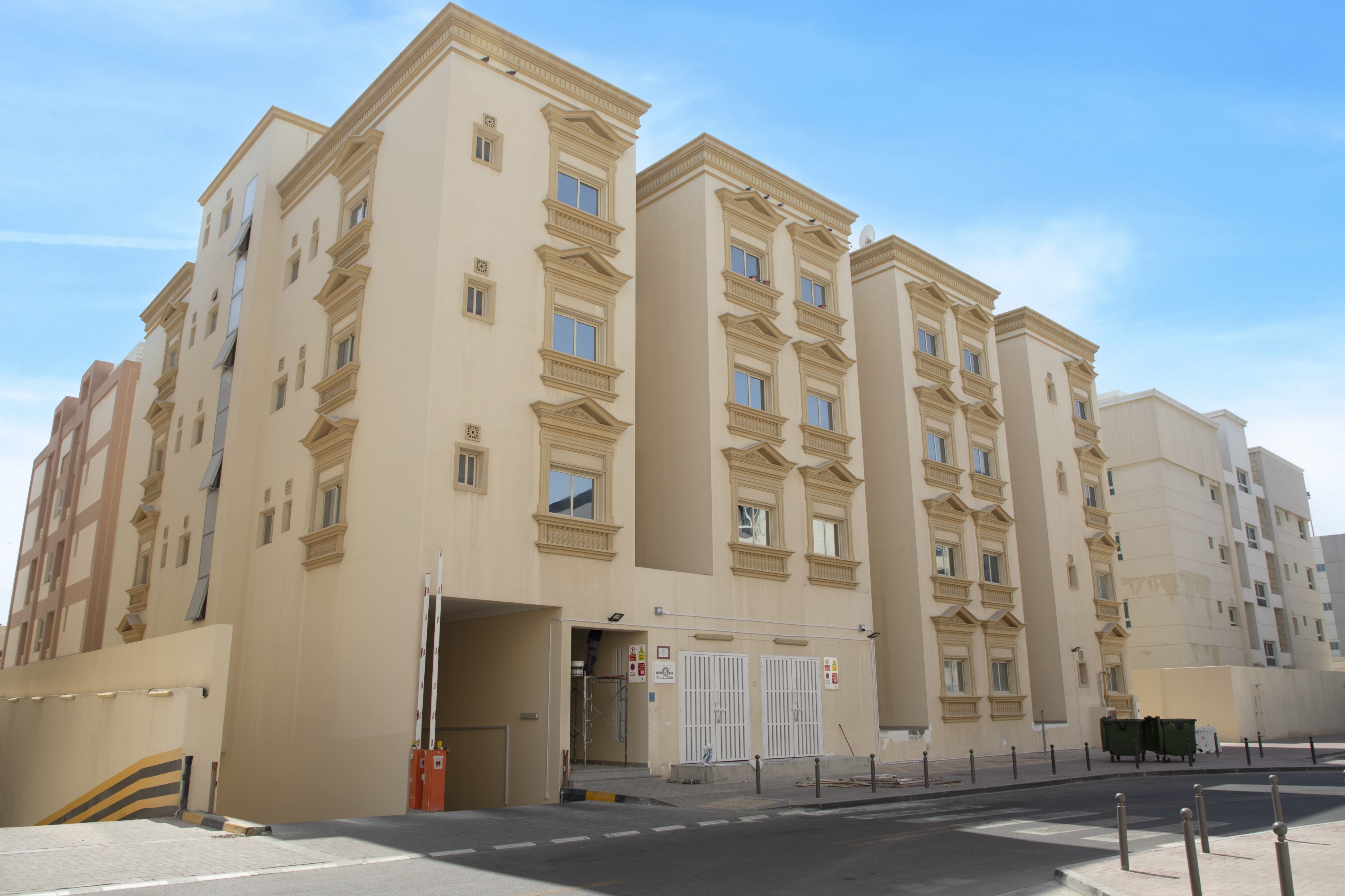 Semi Furnished Apartment In Al Sadd